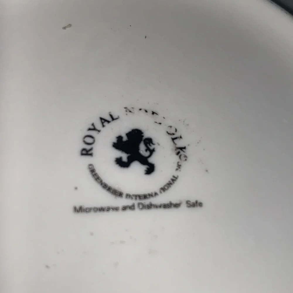 Royal Norfolk serve your